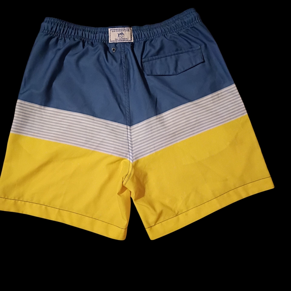 Southern Tide 
Men's Boogie Bay Swim Trunk